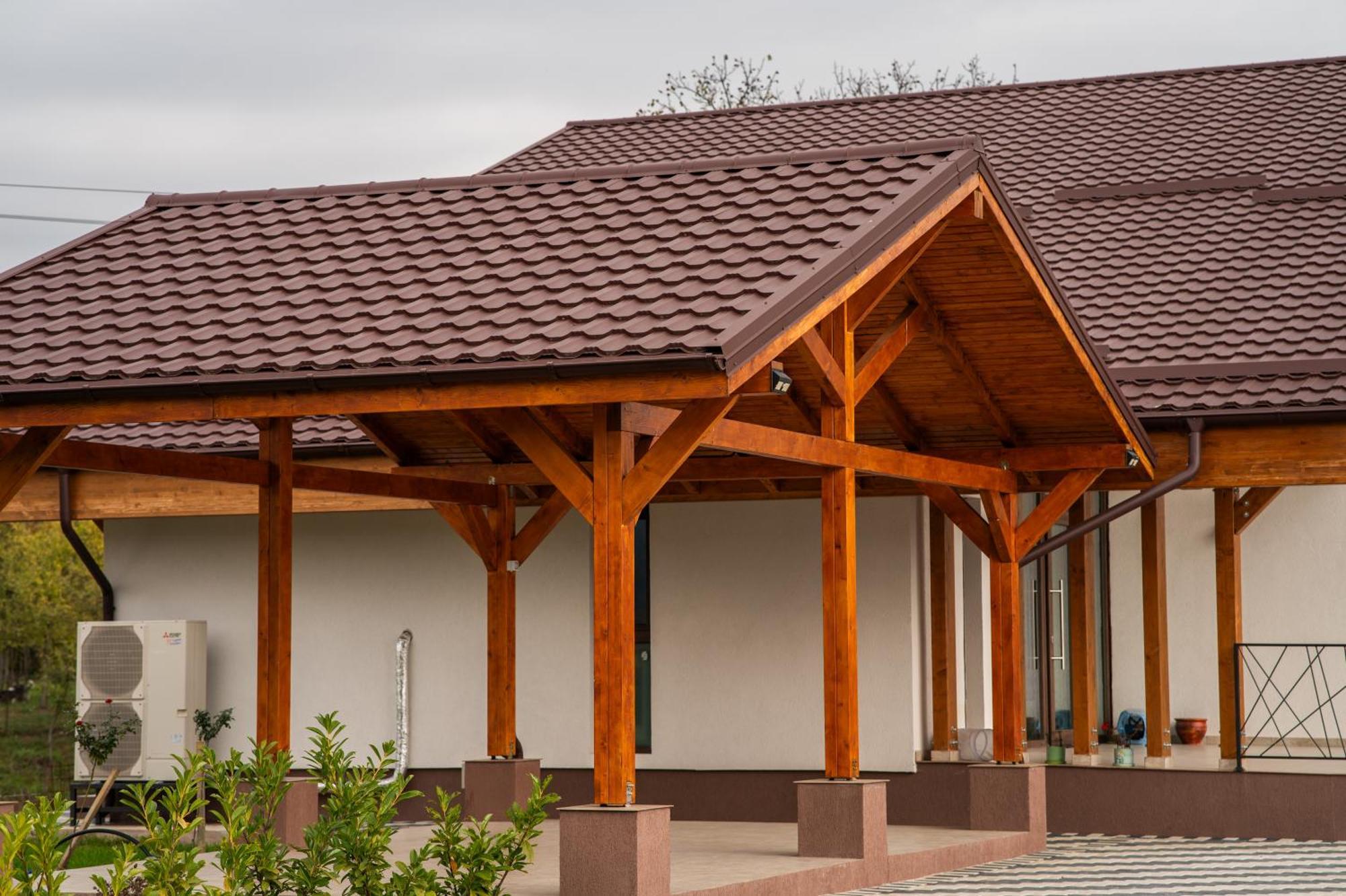 Pensiunea Subcarpati Călimăneşti Exteriör bild